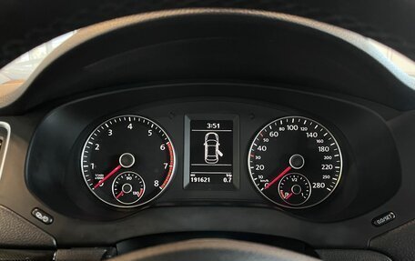 Volkswagen Jetta VI, 2013 год, 1 050 000 рублей, 11 фотография