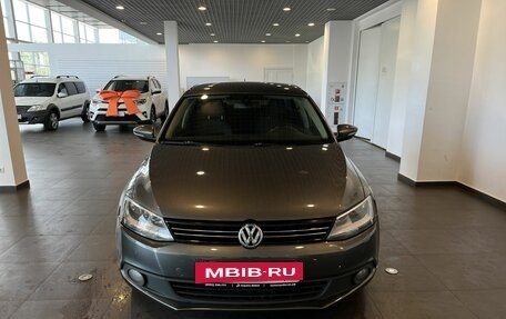 Volkswagen Jetta VI, 2013 год, 1 050 000 рублей, 8 фотография