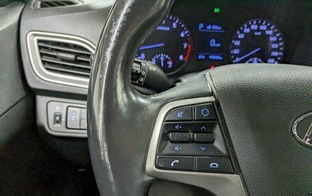 Hyundai Solaris II рестайлинг, 2019 год, 1 290 000 рублей, 26 фотография