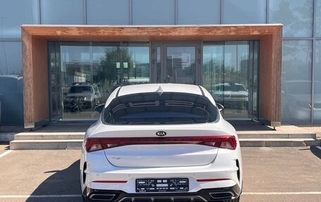 KIA K5, 2021 год, 2 700 000 рублей, 6 фотография