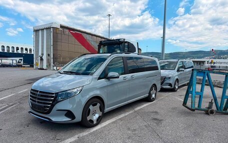 Mercedes-Benz V-Класс, 2026 год, 13 790 000 рублей, 12 фотография