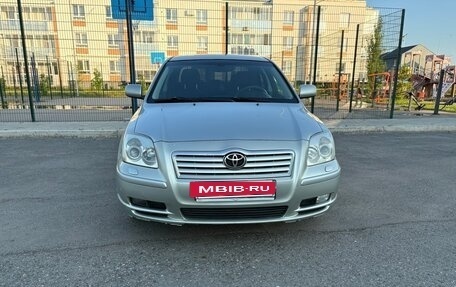 Toyota Avensis III рестайлинг, 2004 год, 539 000 рублей, 2 фотография