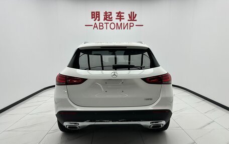 Mercedes-Benz GLA, 2022 год, 1 960 000 рублей, 6 фотография