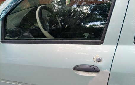 Renault Logan I, 2007 год, 110 000 рублей, 6 фотография
