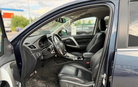 Mitsubishi Pajero Sport III рестайлинг, 2018 год, 3 480 000 рублей, 7 фотография