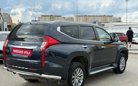 Mitsubishi Pajero Sport III рестайлинг, 2018 год, 3 480 000 рублей, 4 фотография