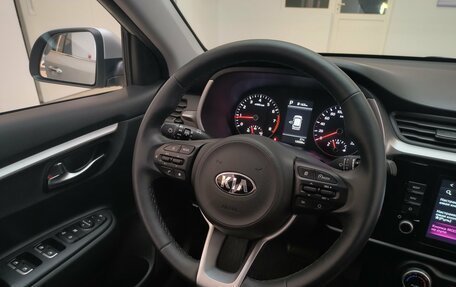 KIA Rio IV, 2021 год, 1 990 000 рублей, 25 фотография