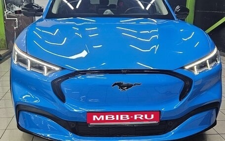 Ford Mustang Mach-E I, 2022 год, 2 500 000 рублей, 5 фотография
