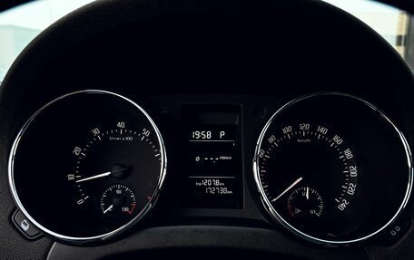 Skoda Yeti I рестайлинг, 2017 год, 1 409 000 рублей, 11 фотография