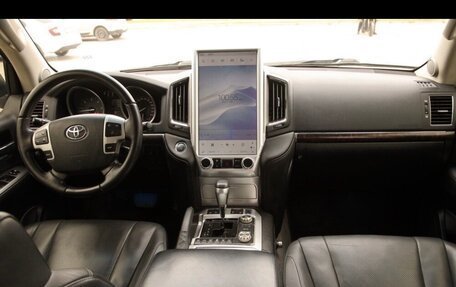 Toyota Land Cruiser 200, 2012 год, 5 450 000 рублей, 6 фотография