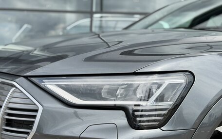 Audi e-tron I, 2020 год, 3 850 000 рублей, 10 фотография