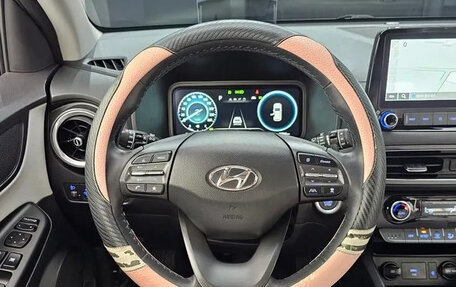 Hyundai Kona I, 2022 год, 2 050 000 рублей, 9 фотография