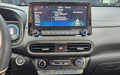 Hyundai Kona I, 2022 год, 2 050 000 рублей, 18 фотография