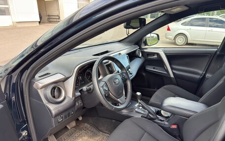 Toyota RAV4, 2019 год, 2 900 000 рублей, 9 фотография