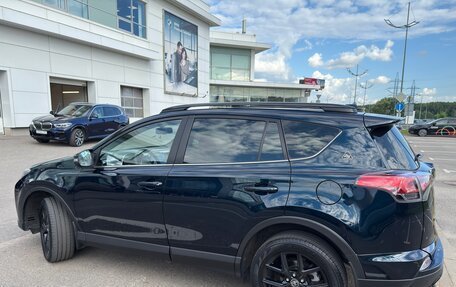 Toyota RAV4, 2019 год, 2 900 000 рублей, 6 фотография