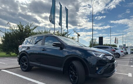 Toyota RAV4, 2019 год, 2 900 000 рублей, 3 фотография