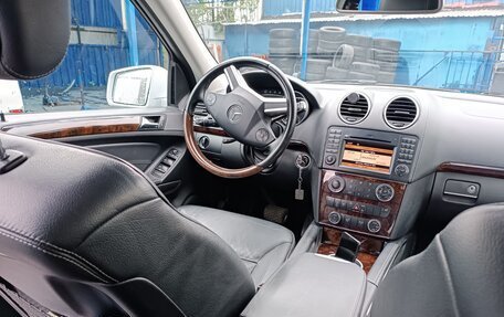 Mercedes-Benz GL-Класс, 2011 год, 2 500 000 рублей, 5 фотография