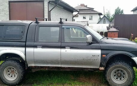 Mitsubishi L200 III рестайлинг, 2000 год, 370 000 рублей, 2 фотография