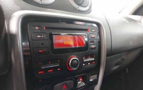 Renault Duster I рестайлинг, 2013 год, 860 000 рублей, 14 фотография