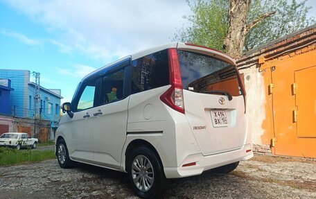 Toyota Roomy I, 2016 год, 850 000 рублей, 5 фотография