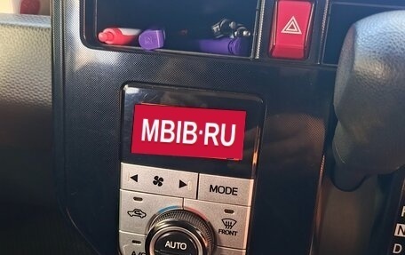 Toyota Roomy I, 2016 год, 850 000 рублей, 17 фотография