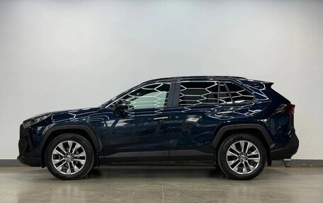 Toyota RAV4, 2020 год, 2 790 000 рублей, 8 фотография
