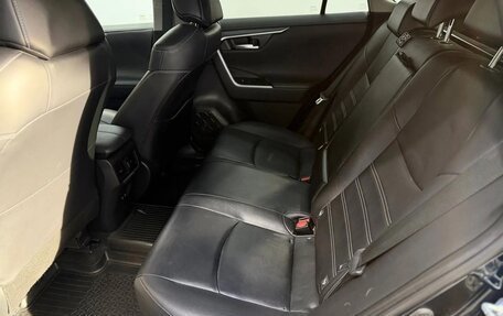 Toyota RAV4, 2020 год, 2 790 000 рублей, 27 фотография