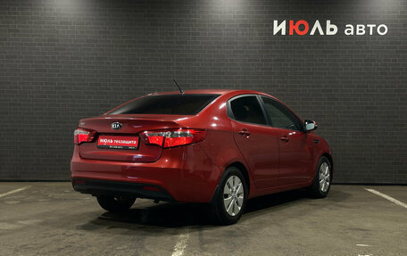 KIA Rio III рестайлинг, 2013 год, 880 000 рублей, 6 фотография