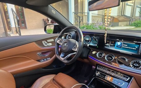 Mercedes-Benz E-Класс, 2017 год, 4 600 000 рублей, 2 фотография
