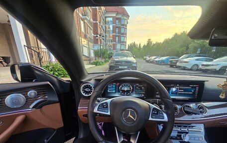 Mercedes-Benz E-Класс, 2017 год, 4 600 000 рублей, 3 фотография