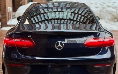 Mercedes-Benz E-Класс, 2017 год, 4 600 000 рублей, 5 фотография