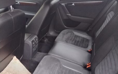 Volkswagen Passat B7, 2011 год, 1 150 000 рублей, 8 фотография