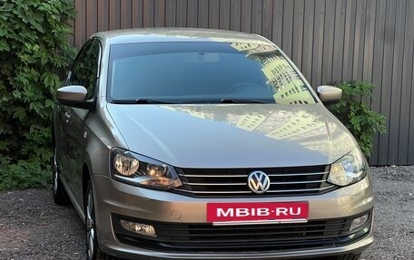 Volkswagen Polo VI (EU Market), 2016 год, 915 000 рублей, 2 фотография