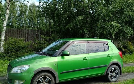 Skoda Fabia II, 2013 год, 710 000 рублей, 2 фотография