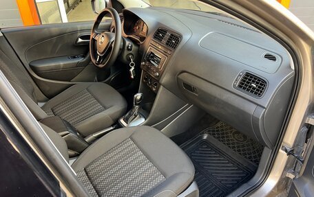 Volkswagen Polo VI (EU Market), 2016 год, 915 000 рублей, 19 фотография