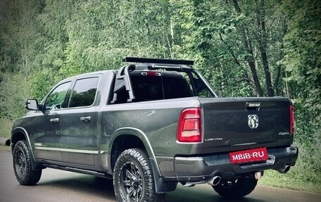 Rambler 1500, 2019 год, 6 900 000 рублей, 3 фотография