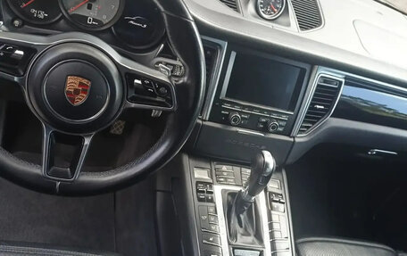 Porsche Macan I рестайлинг, 2014 год, 2 000 000 рублей, 3 фотография