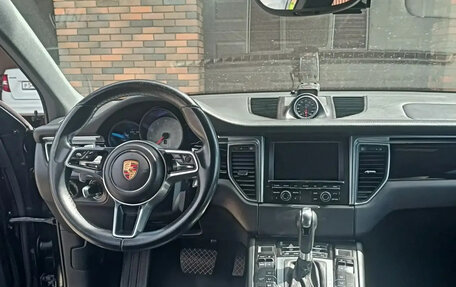 Porsche Macan I рестайлинг, 2014 год, 2 000 000 рублей, 6 фотография