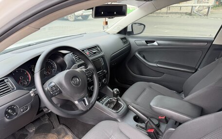 Volkswagen Jetta VI, 2014 год, 1 250 000 рублей, 17 фотография