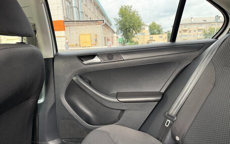 Volkswagen Jetta VI, 2014 год, 1 250 000 рублей, 21 фотография