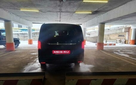 Mercedes-Benz V-Класс, 2019 год, 3 350 000 рублей, 3 фотография