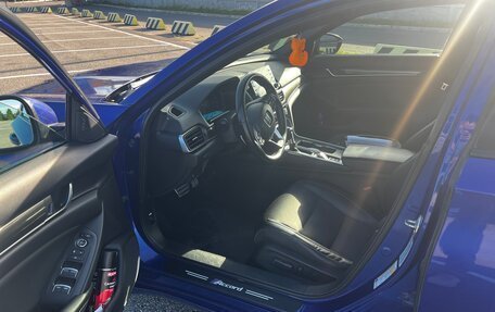 Honda Accord IX рестайлинг, 2018 год, 1 880 000 рублей, 10 фотография