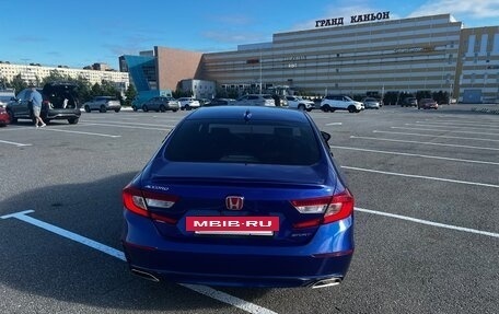 Honda Accord IX рестайлинг, 2018 год, 1 880 000 рублей, 13 фотография