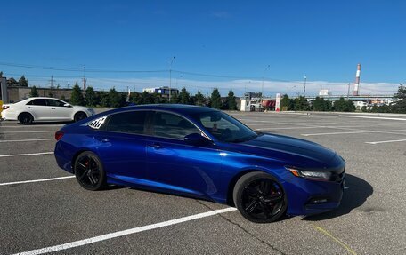 Honda Accord IX рестайлинг, 2018 год, 1 880 000 рублей, 17 фотография