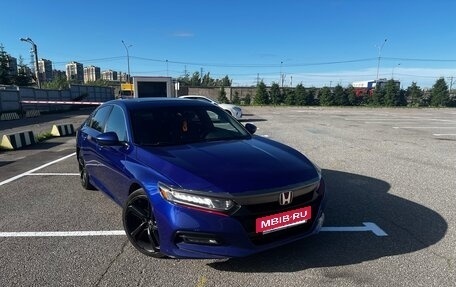Honda Accord IX рестайлинг, 2018 год, 1 880 000 рублей, 18 фотография