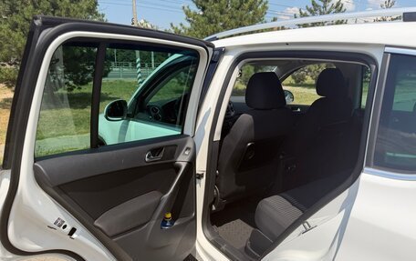 Volkswagen Tiguan I, 2010 год, 1 225 000 рублей, 26 фотография