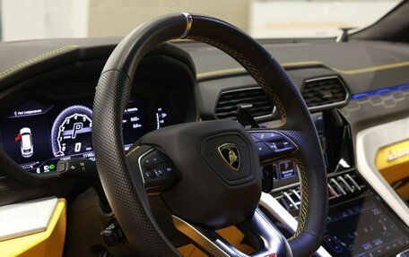 Lamborghini Urus I, 2021 год, 21 990 000 рублей, 24 фотография
