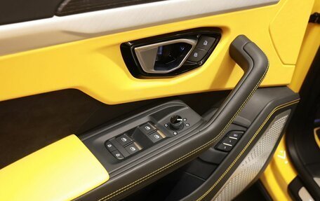 Lamborghini Urus I, 2021 год, 21 990 000 рублей, 22 фотография