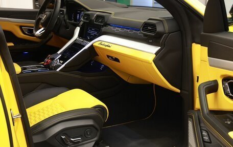Lamborghini Urus I, 2021 год, 21 990 000 рублей, 40 фотография