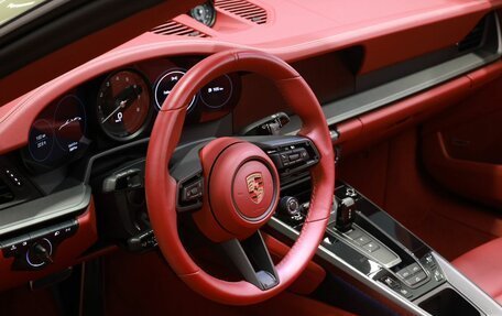 Porsche 911, 2024 год, 22 000 000 рублей, 25 фотография